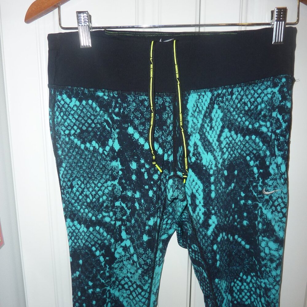 Like New NIKE Dri-Fit Running Leggings Turquoise and Black Size Medium